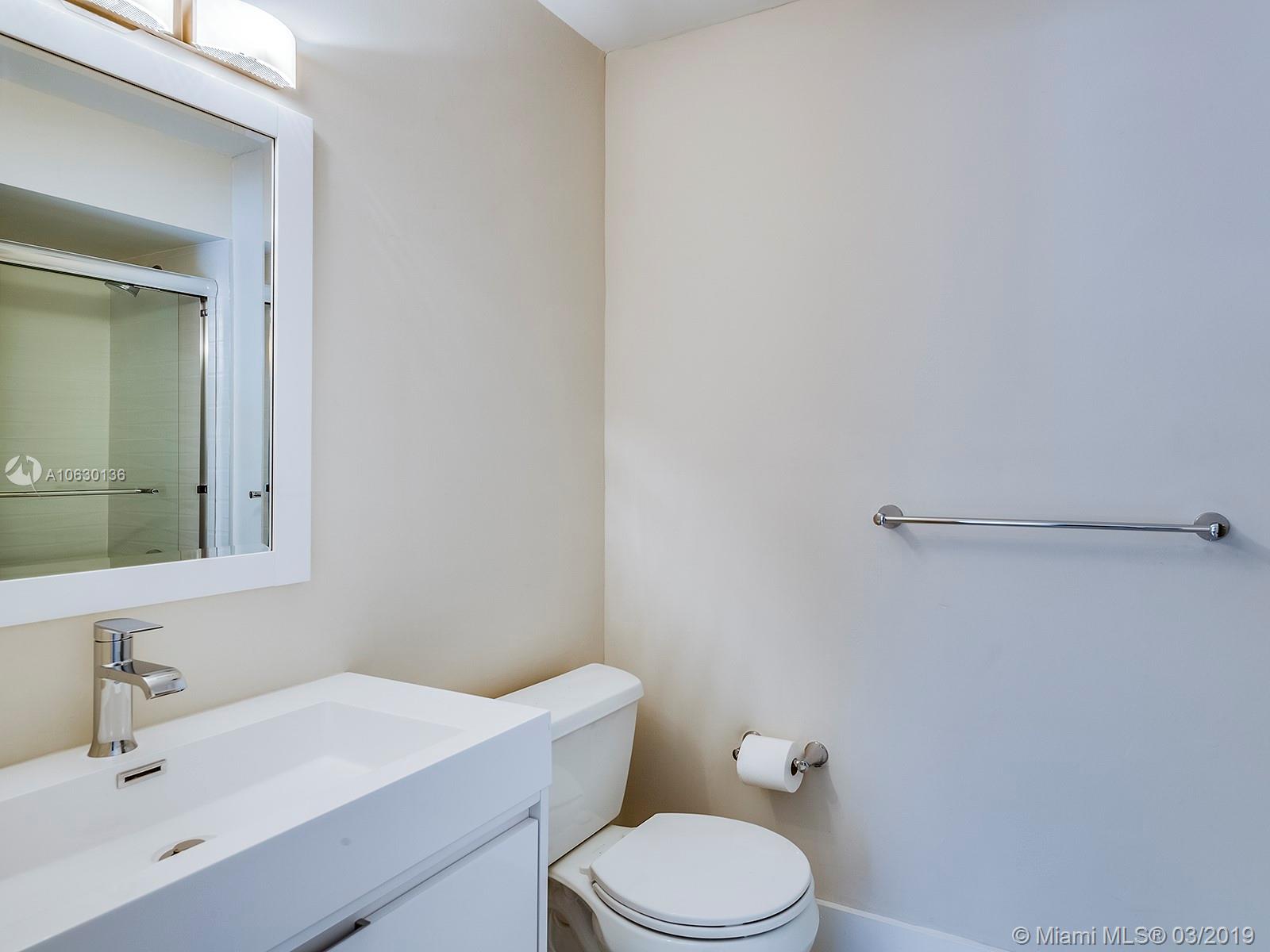 DADELAND PARK SUB - Residential Lease