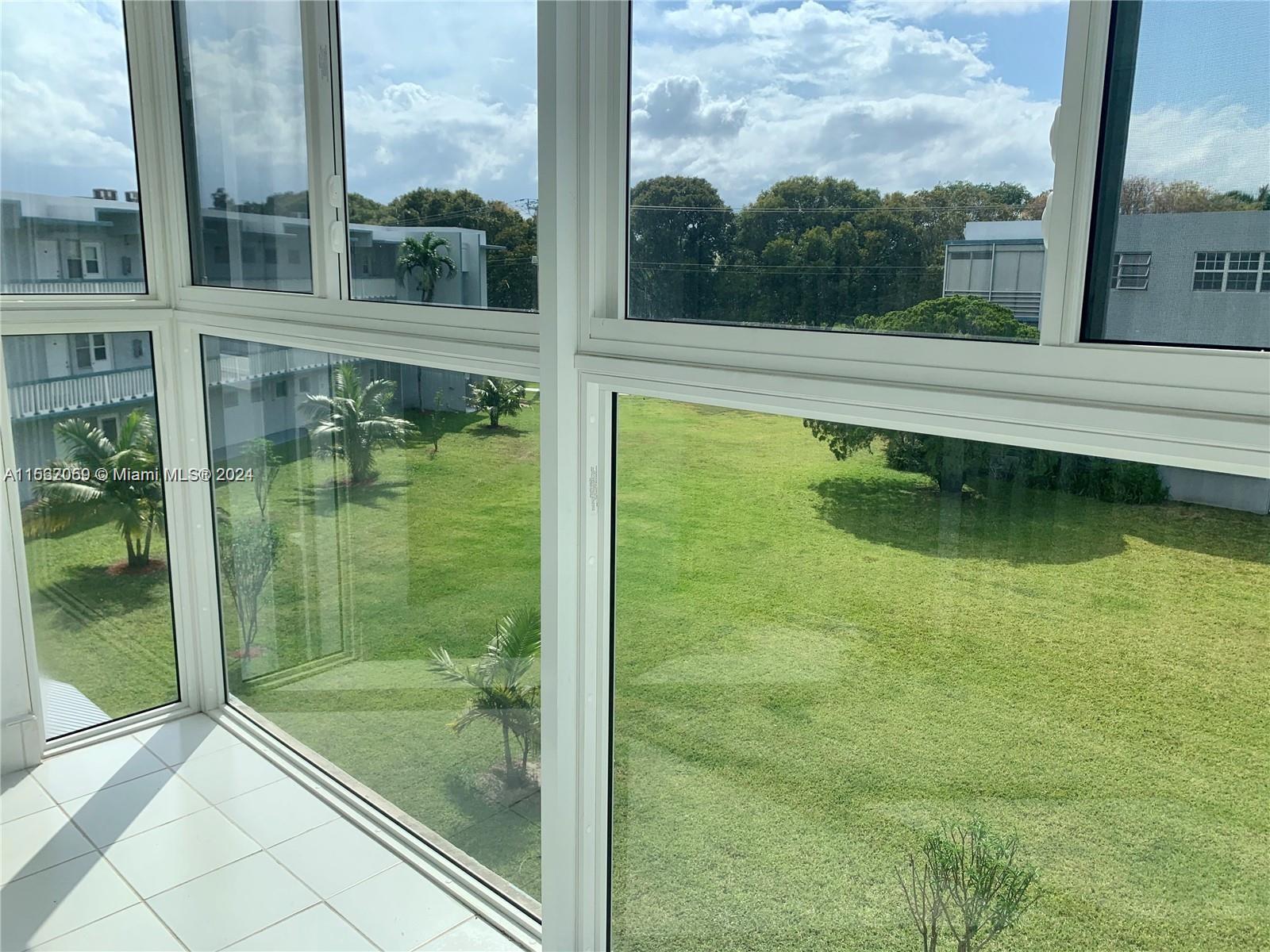 SHERIDAN LAKES CONDO APTS - Residential Lease