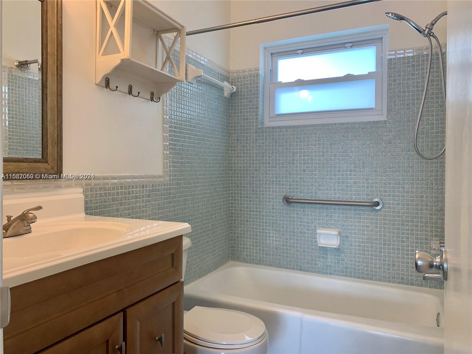 SHERIDAN LAKES CONDO APTS - Residential Lease