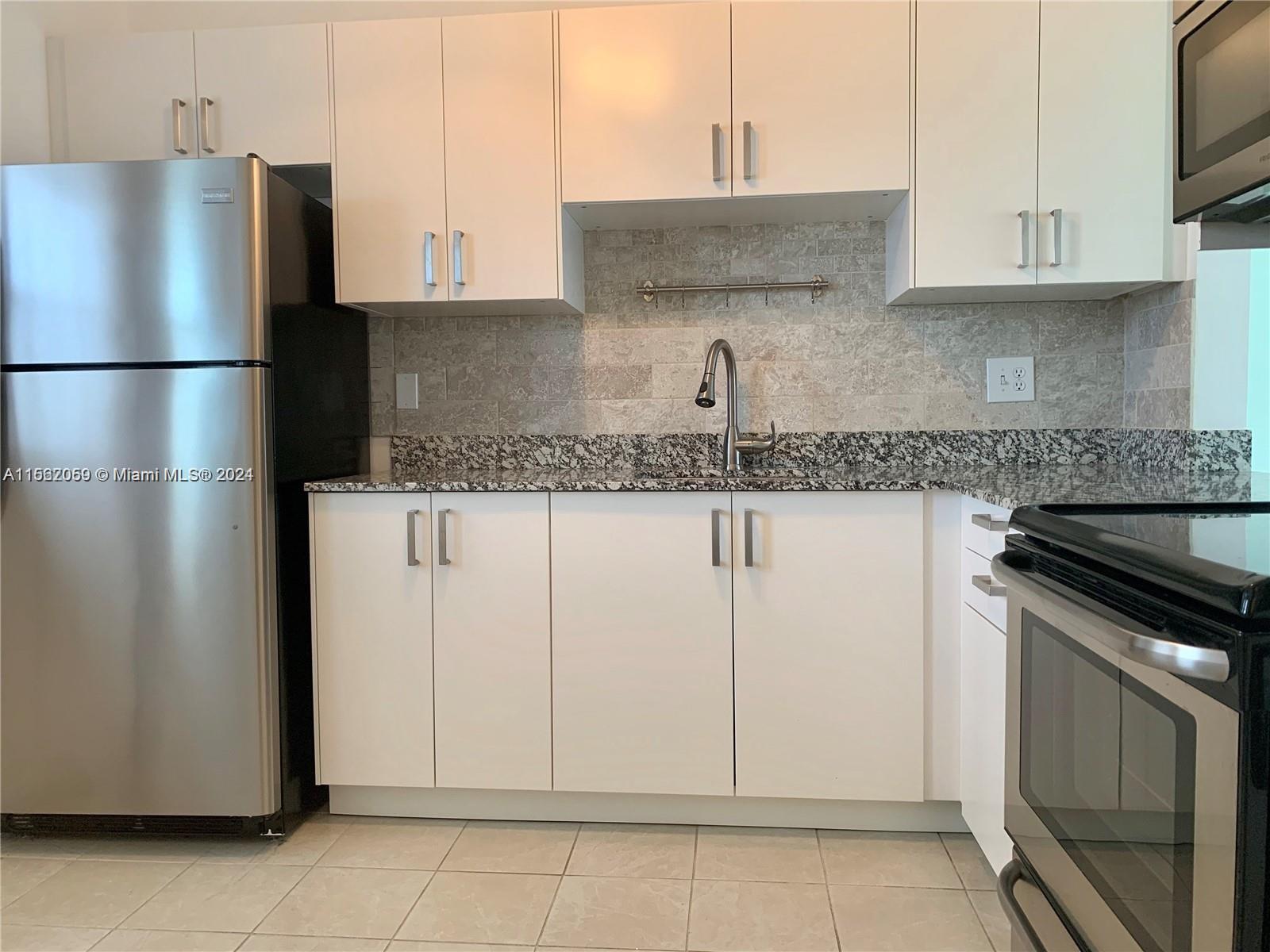 SHERIDAN LAKES CONDO APTS - Residential Lease