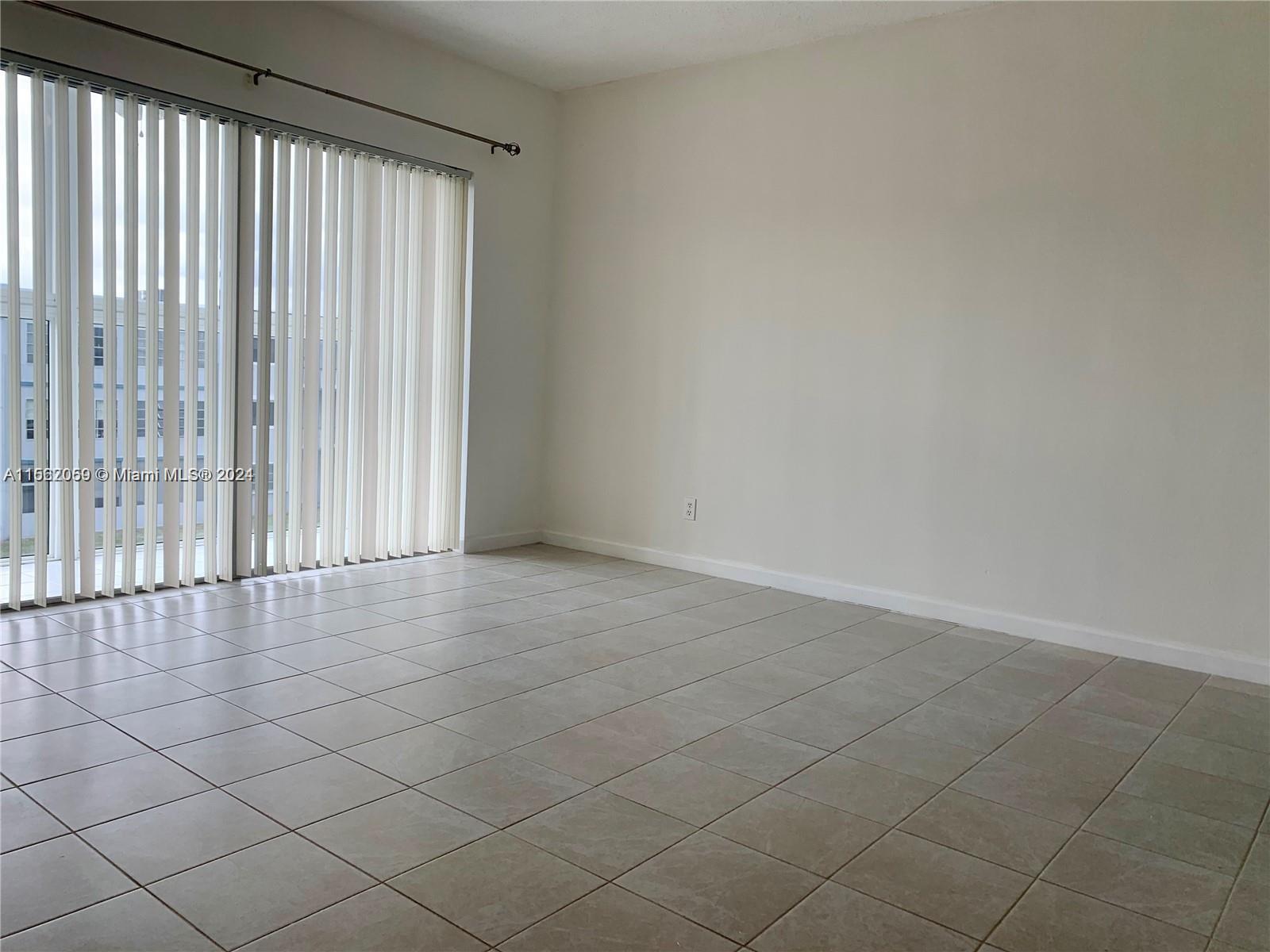 SHERIDAN LAKES CONDO APTS - Residential Lease