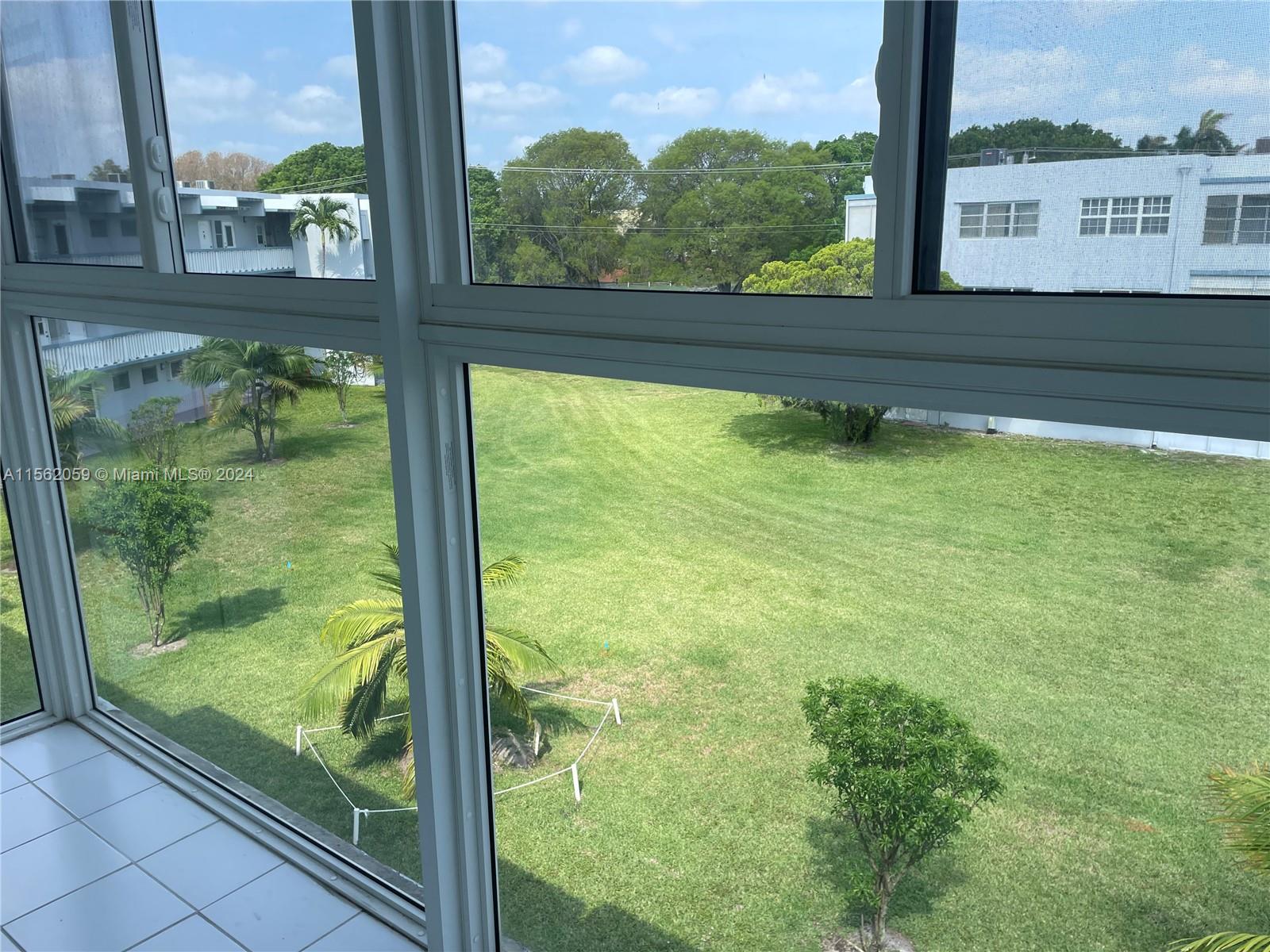 SHERIDAN LAKES CONDO APTS - Residential Lease