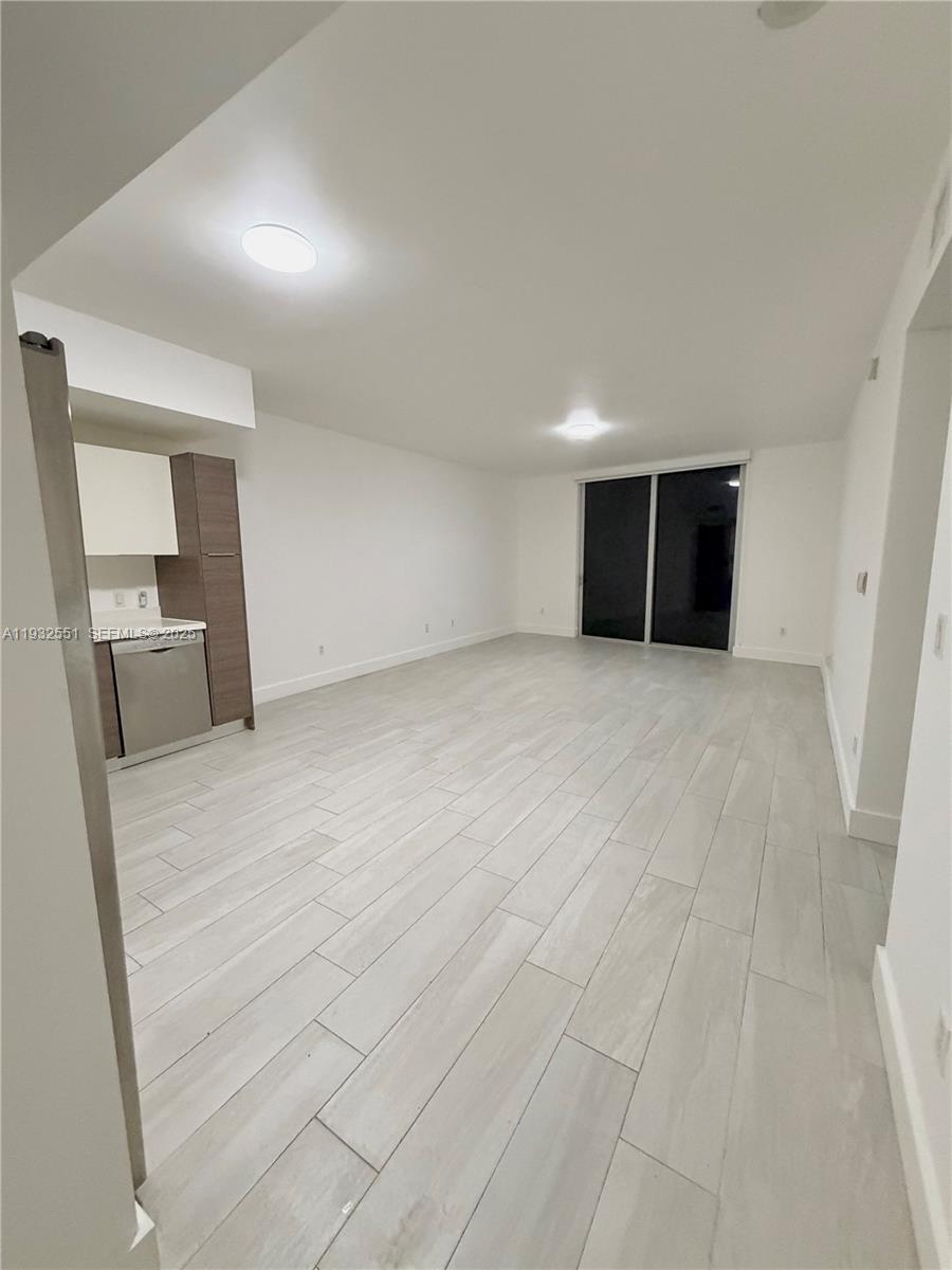 BRICKELL TEN CONDO - Residential Lease