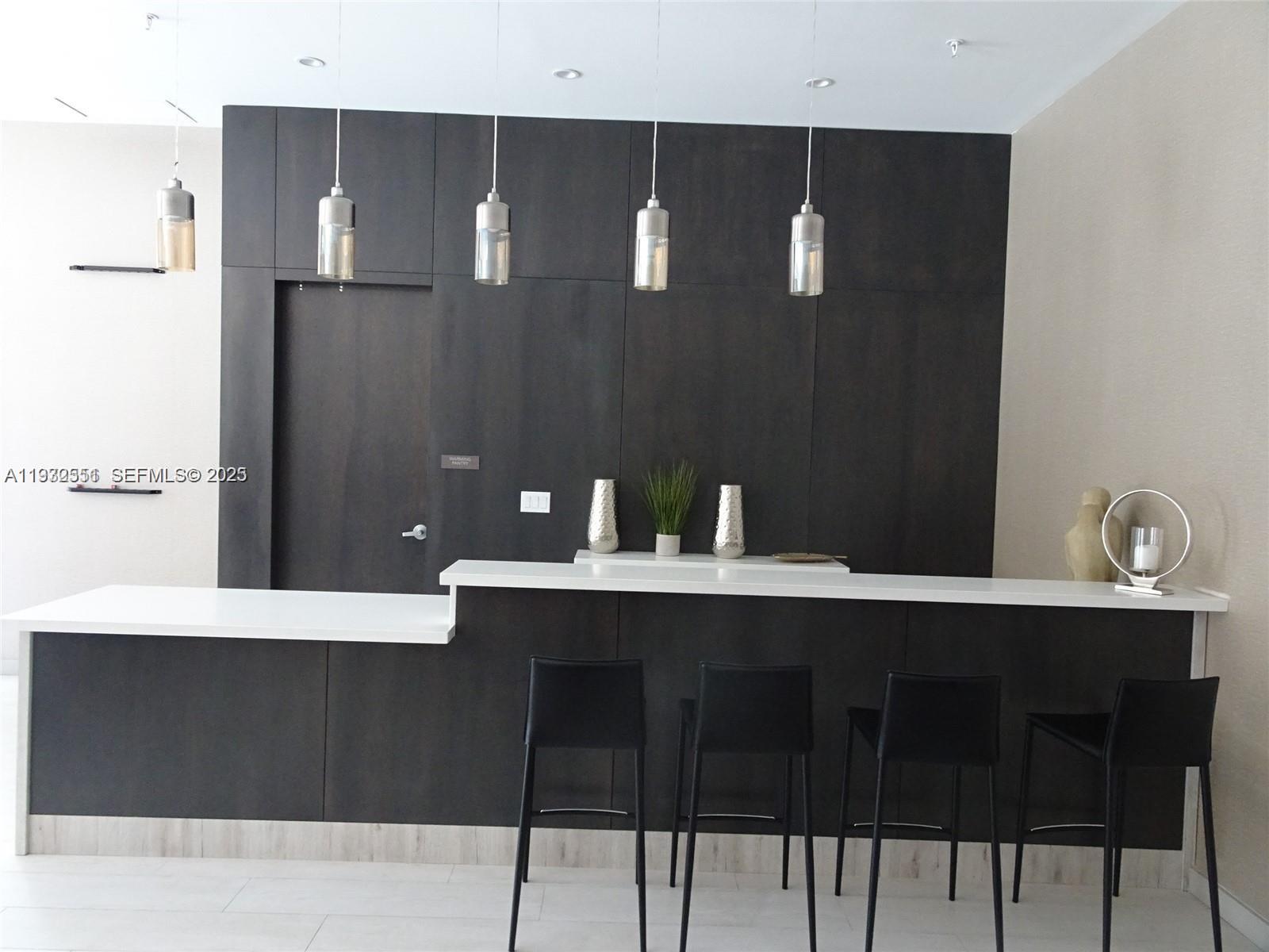 BRICKELL TEN CONDO - Residential Lease