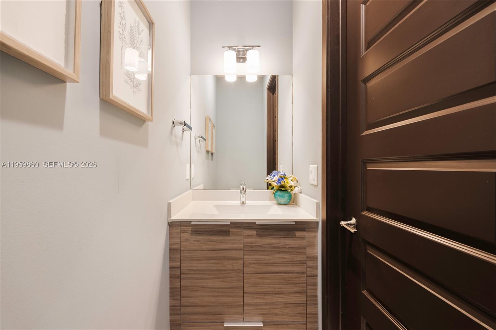 DUNNWOODY LAKE - Residential