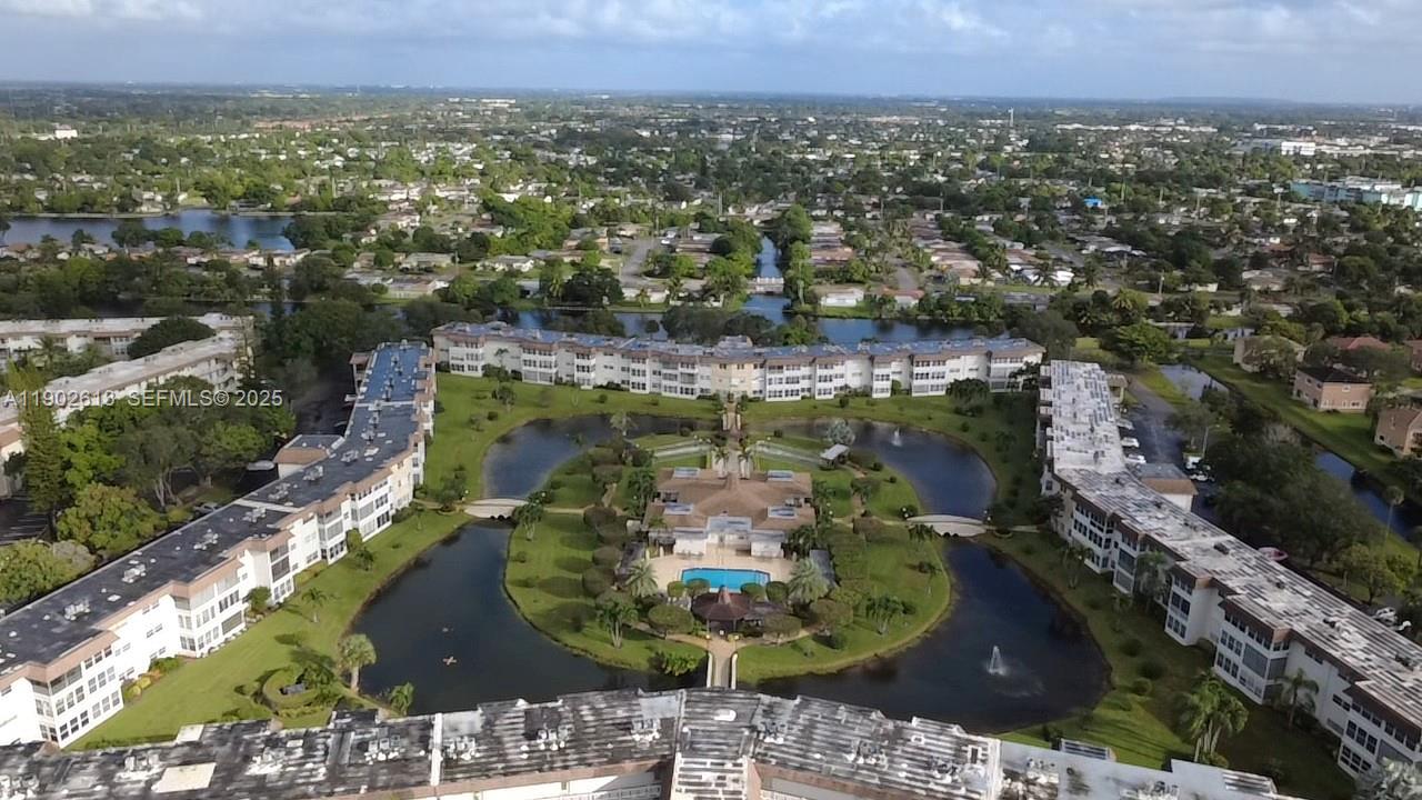 WALNUT GARDENS CONDO - Residential