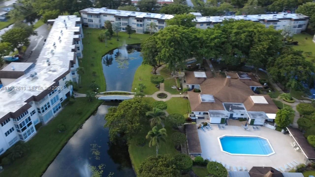 WALNUT GARDENS CONDO - Residential