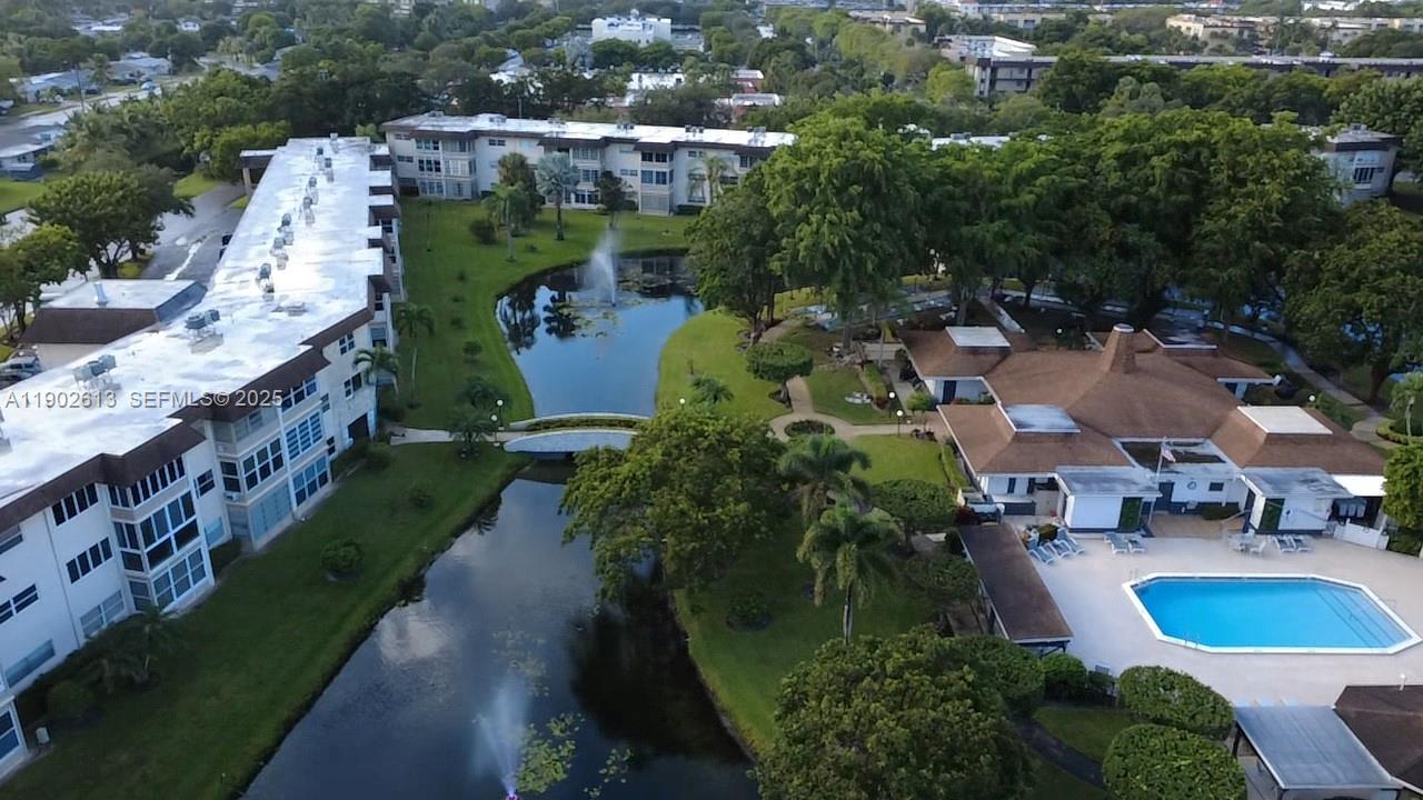 WALNUT GARDENS CONDO - Residential