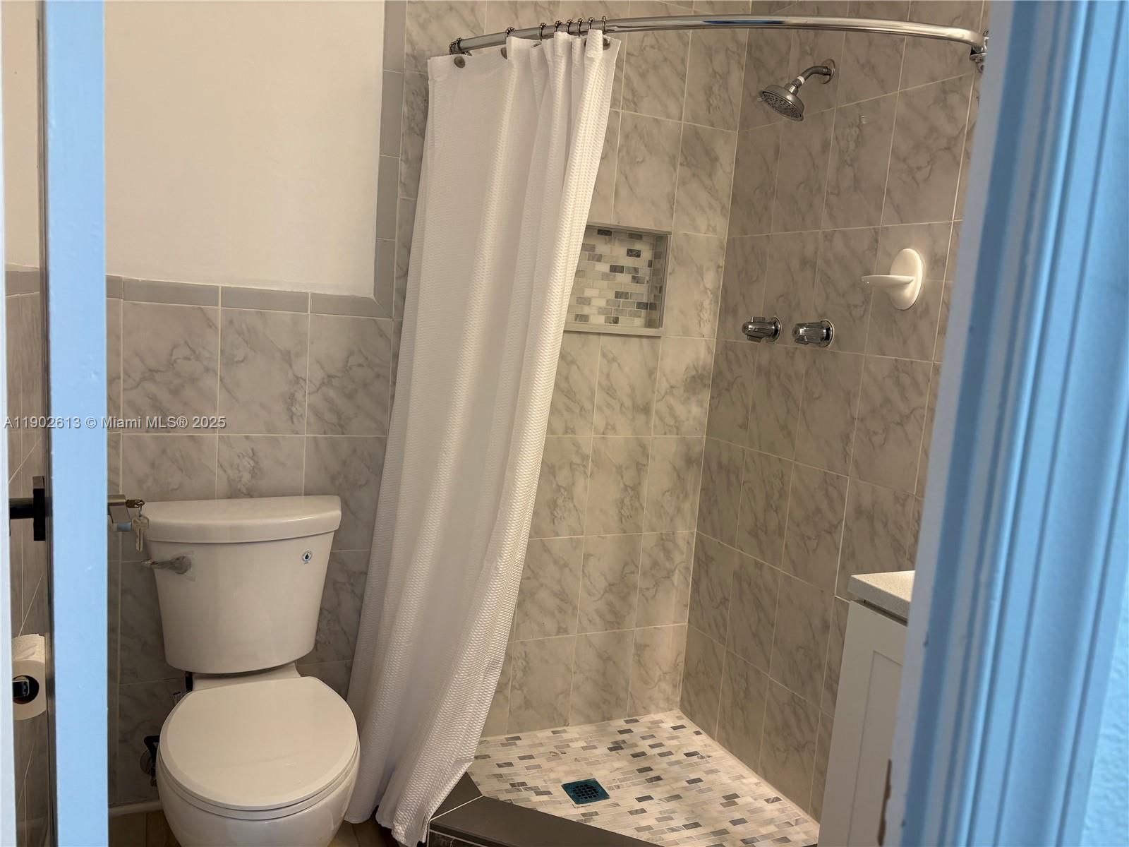 WALNUT GARDENS CONDO - Residential