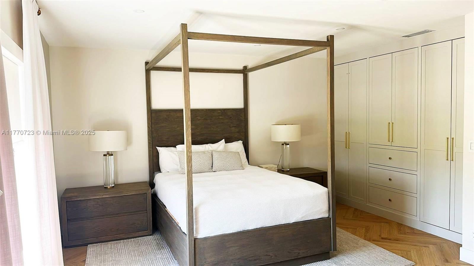 CORAL RIDGE COUNTRY CLUB - Residential Lease