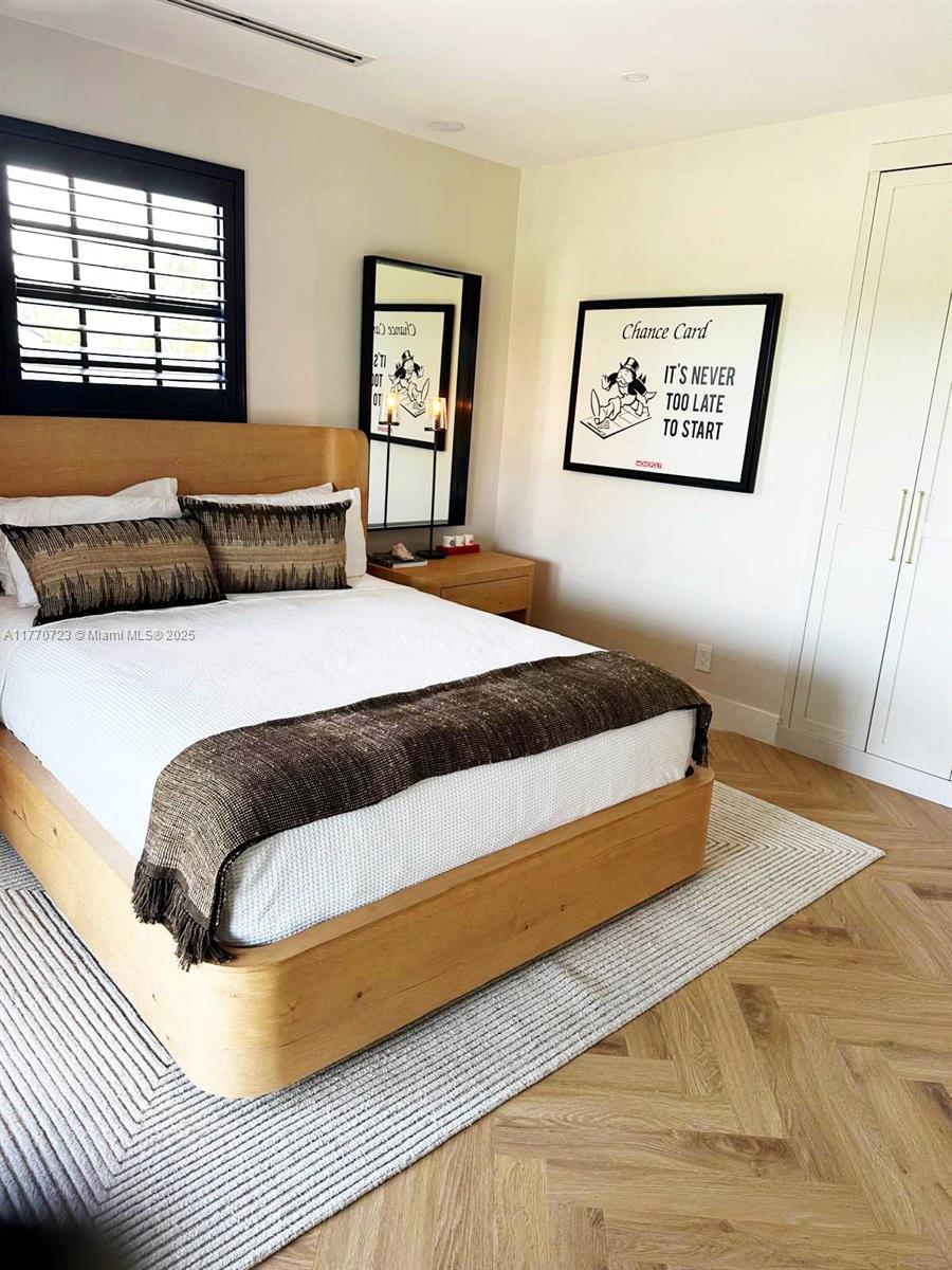 CORAL RIDGE COUNTRY CLUB - Residential Lease