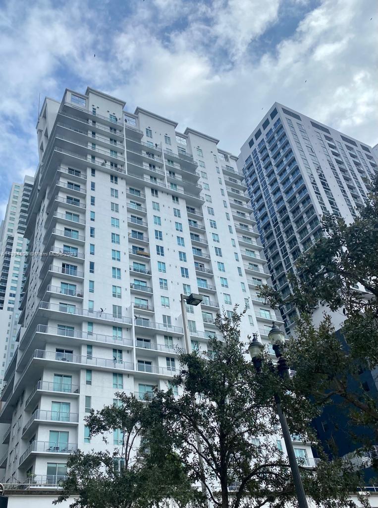 Photo 1 of 17 of 234 NE 3rd St 1409 condo