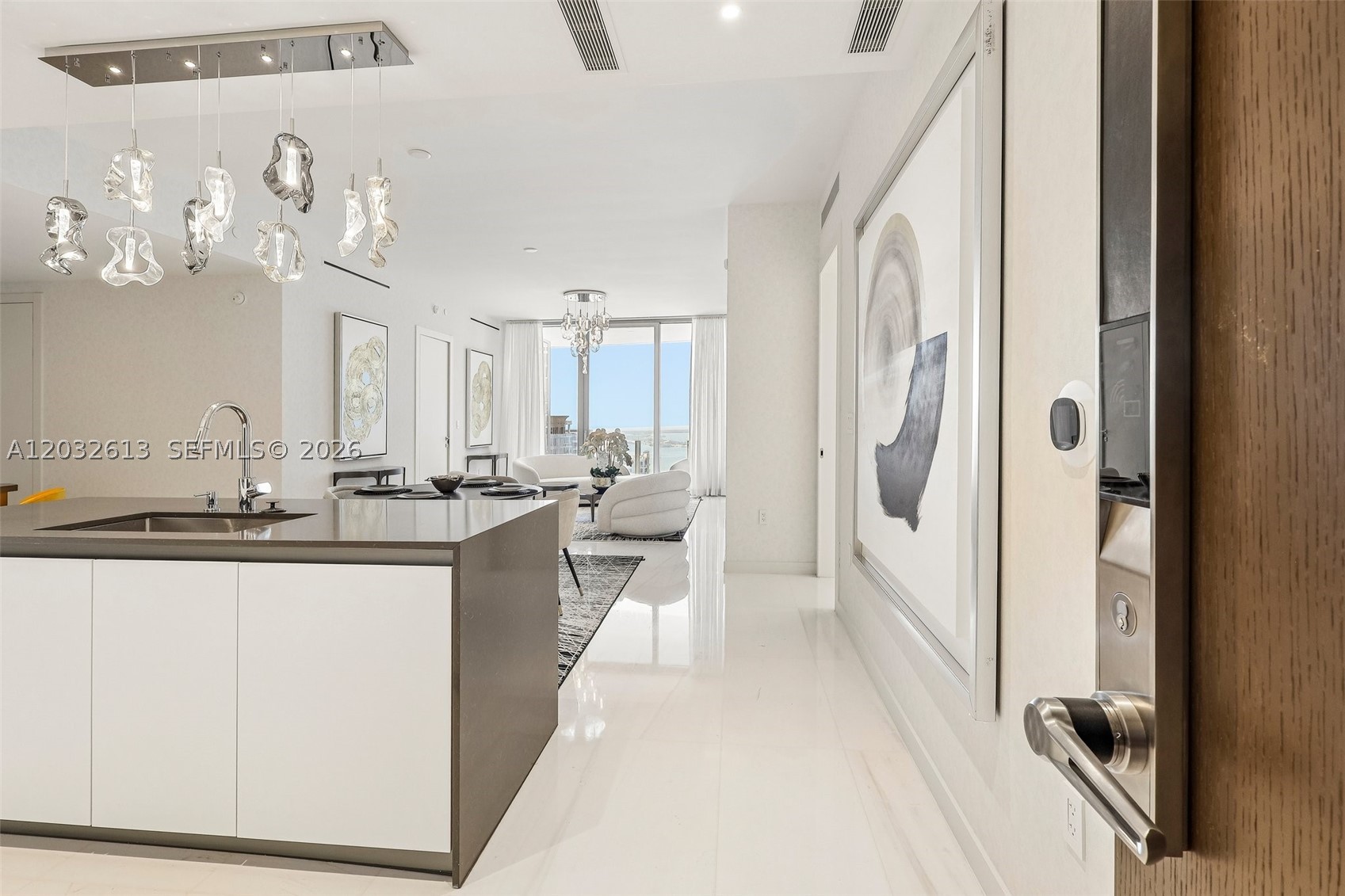 300 Biscayne Boulevard Way 3305W
