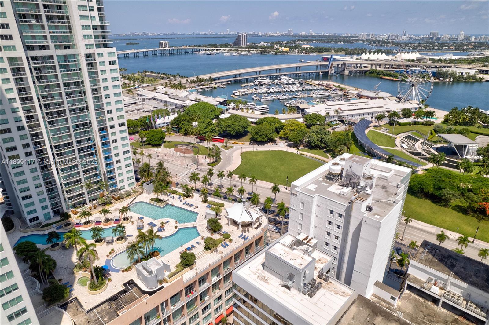 VIZCAYNE SOUTH CONDO - Residential