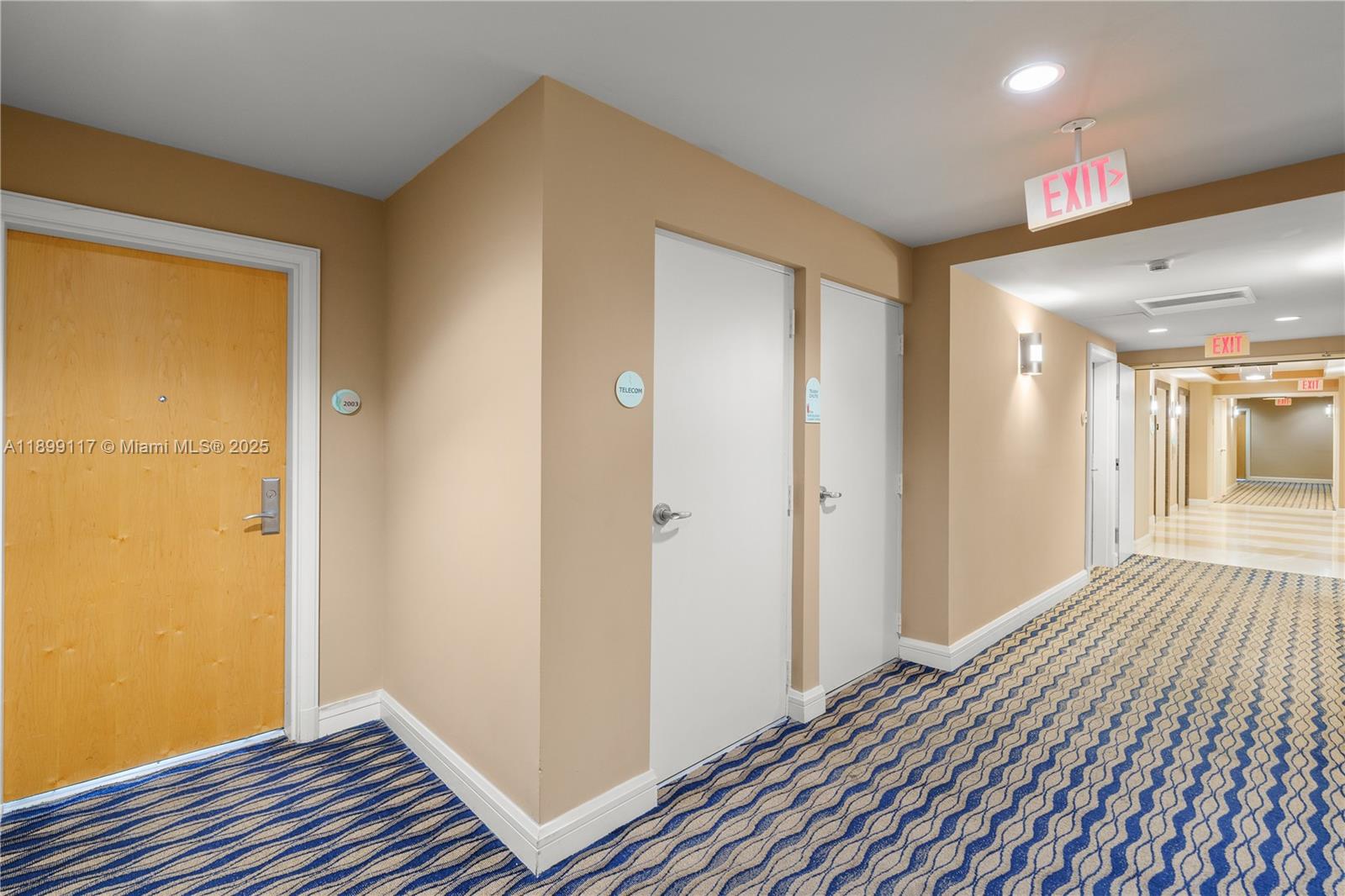 VIZCAYNE SOUTH CONDO - Residential