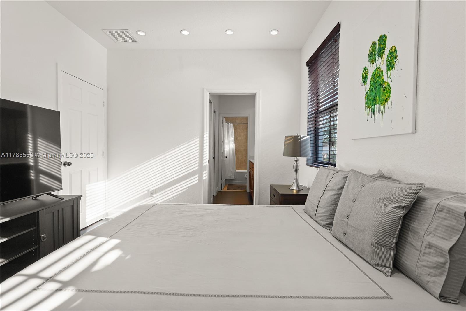 FONTAINEBLEAU WEST NORTH - Residential