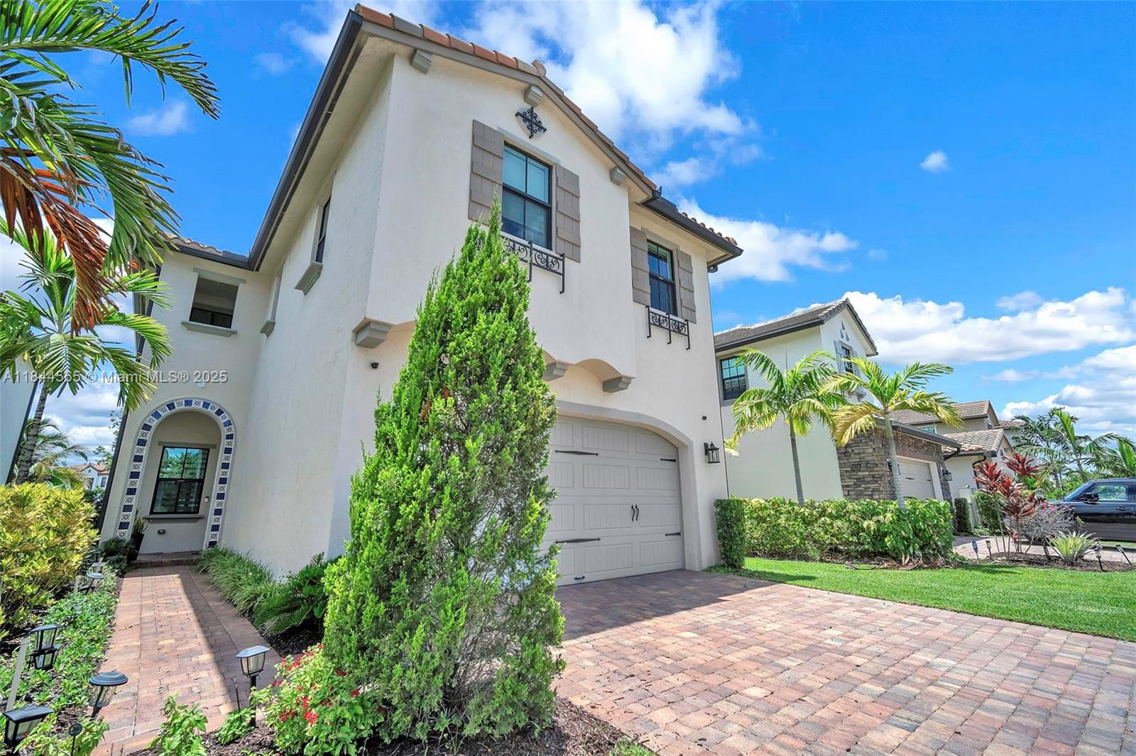 11824 SW 13th Ct