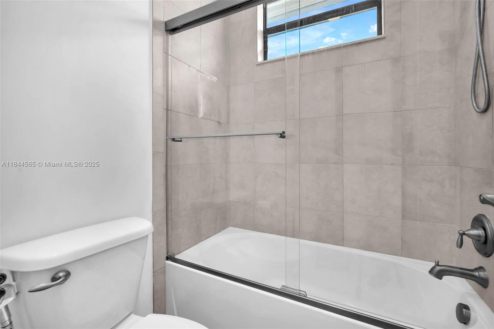 Raintree at Mayfair - Residential