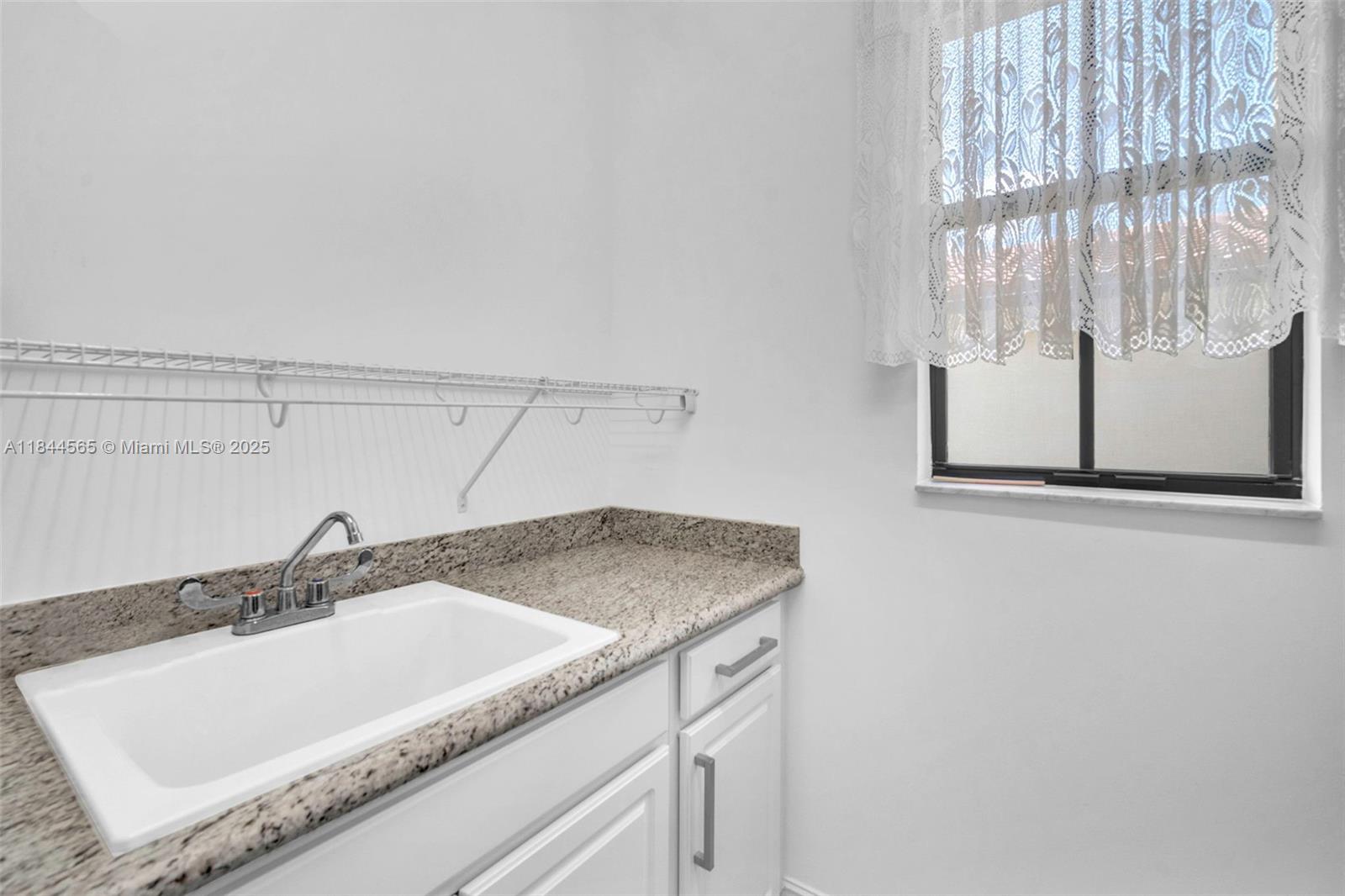 Raintree at Mayfair - Residential