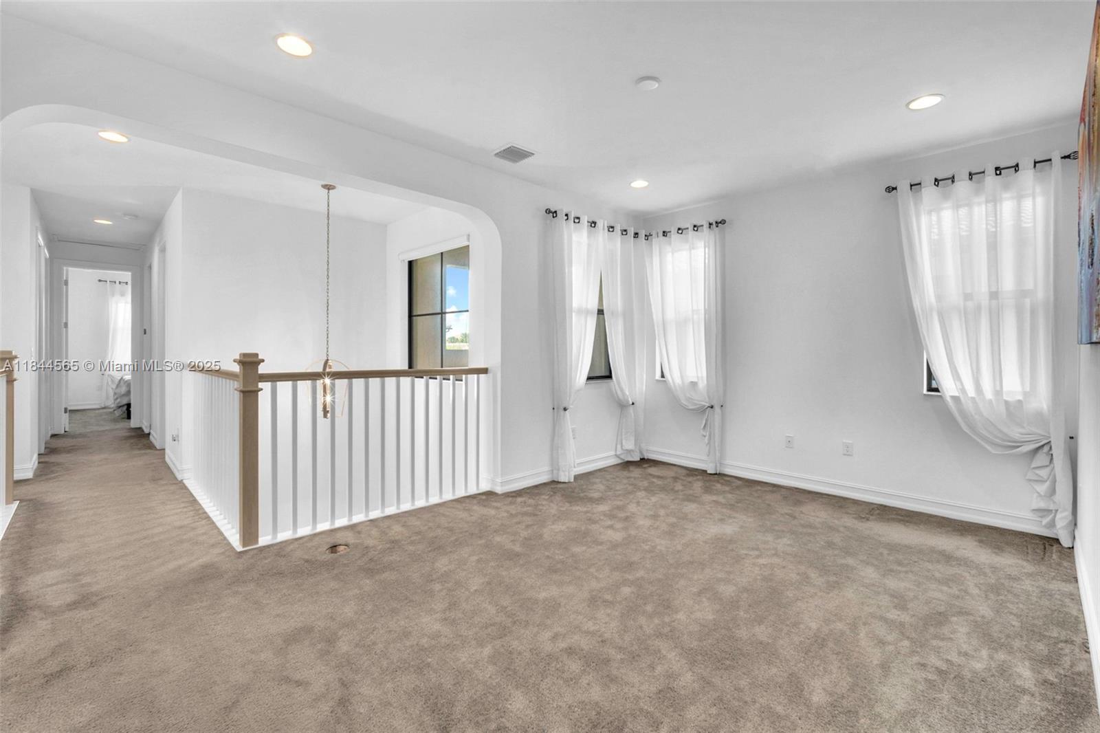 Raintree at Mayfair - Residential