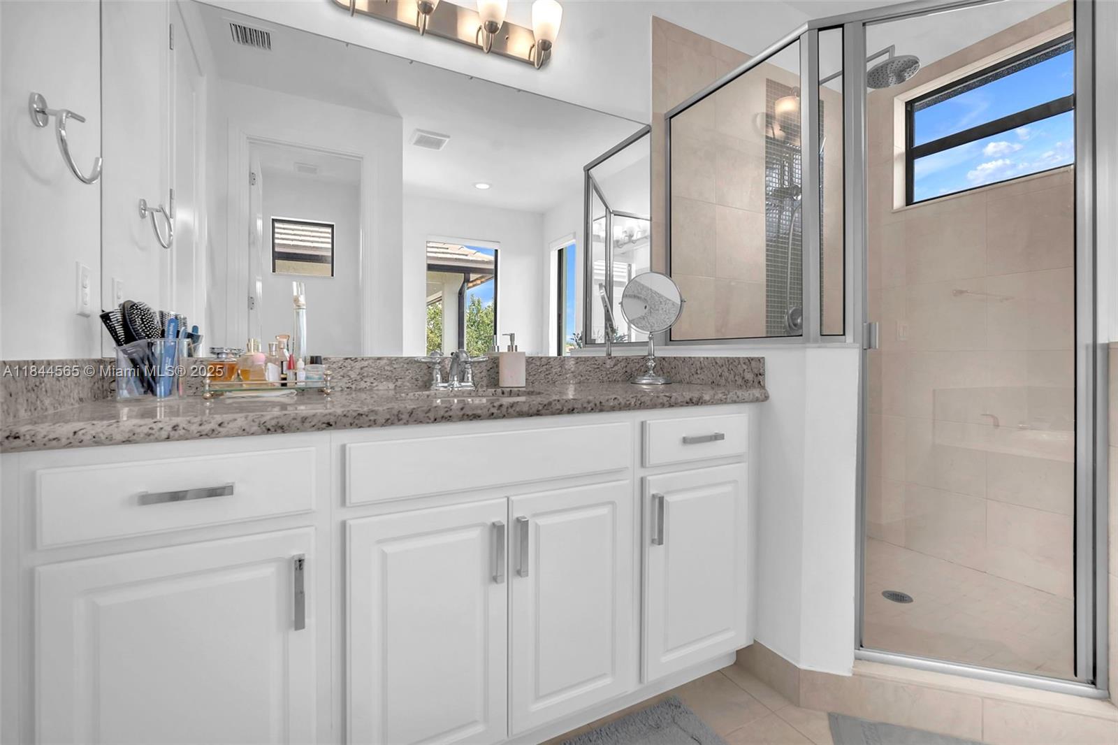 Raintree at Mayfair - Residential