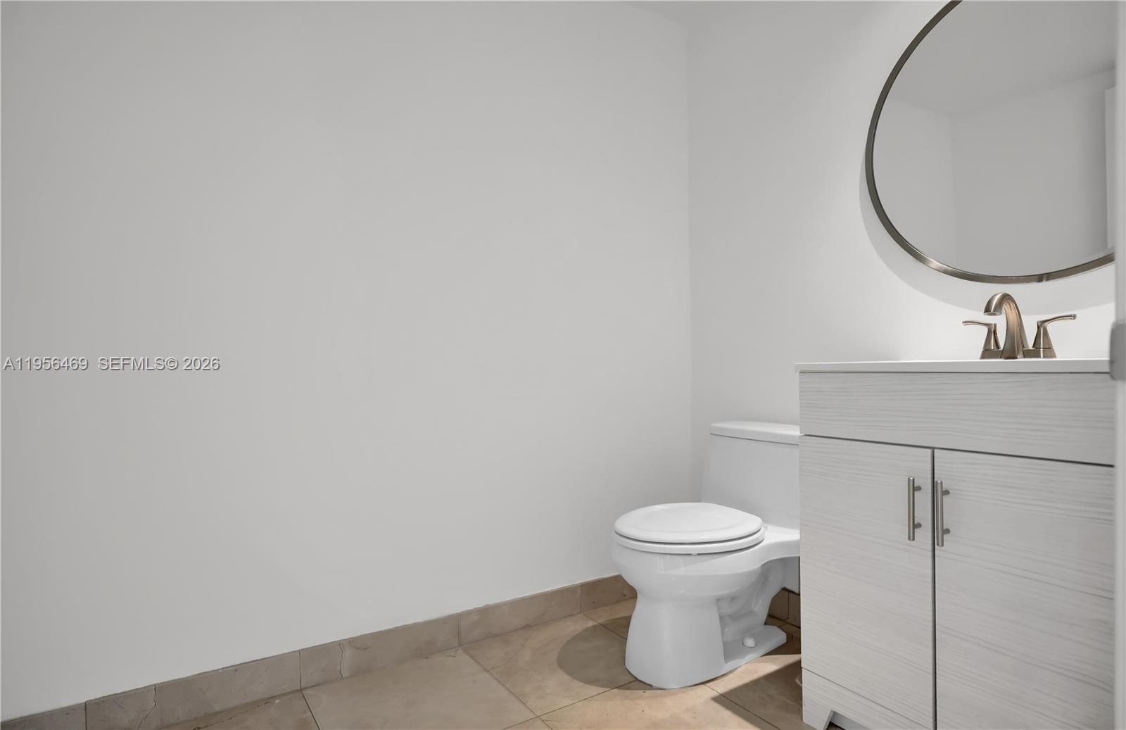 CARBONELL CONDO - Residential Lease