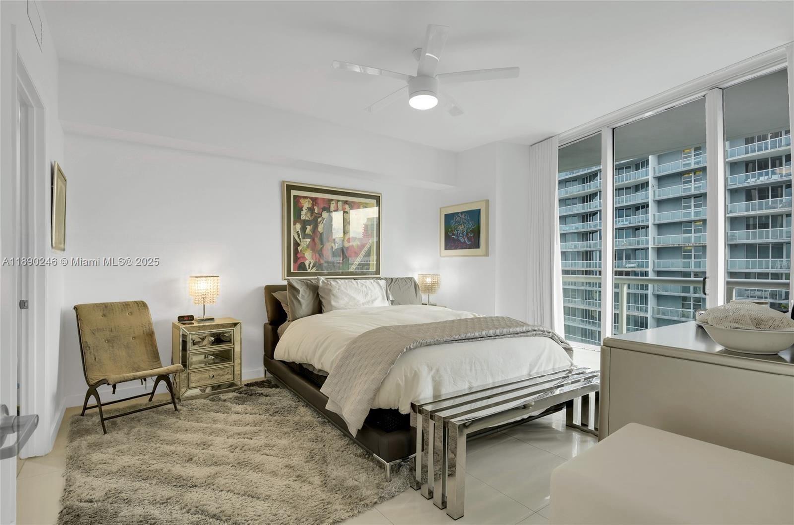 ICONBRICKELL CONDO NO 1 - Residential