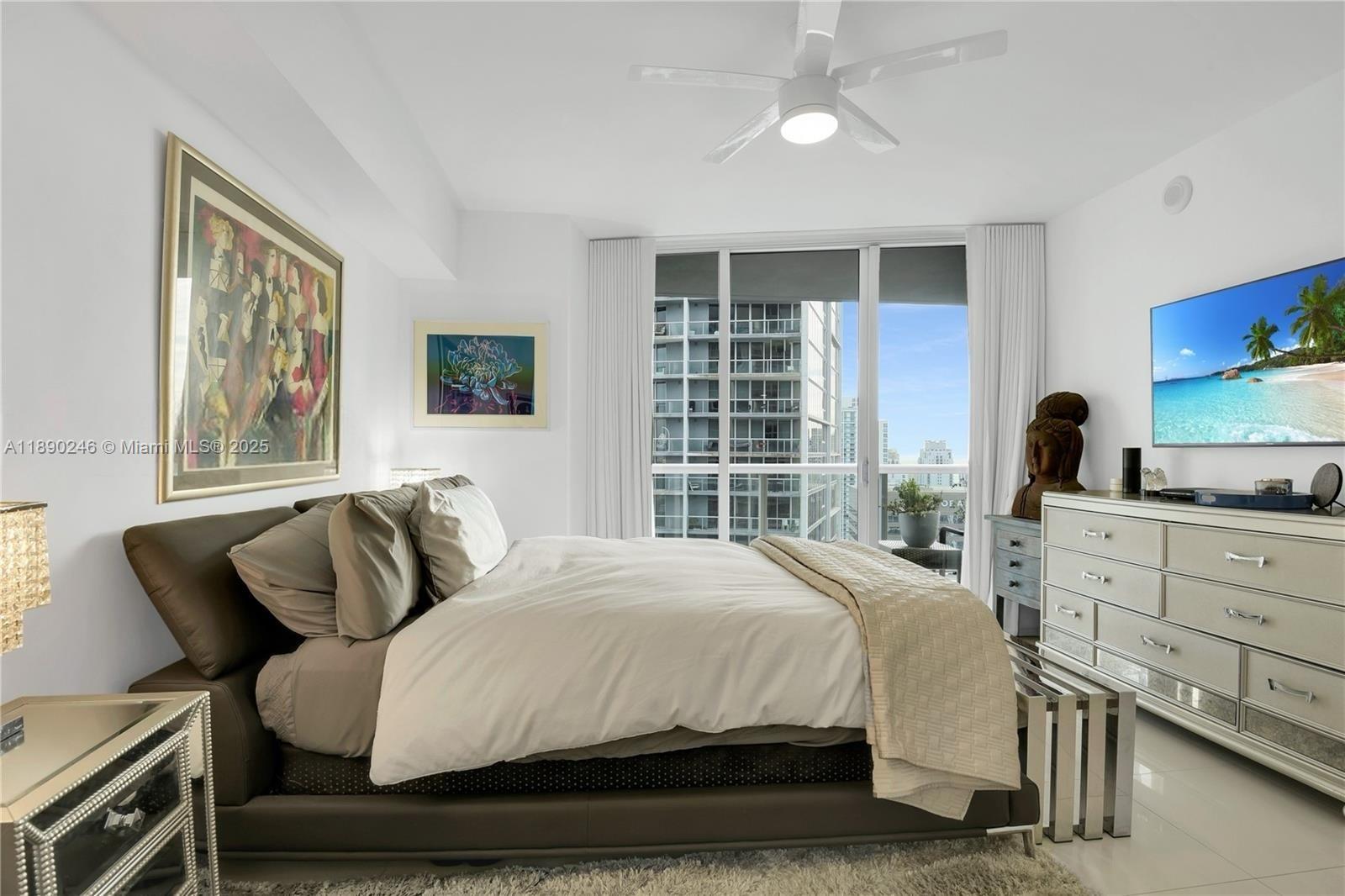 ICONBRICKELL CONDO NO 1 - Residential