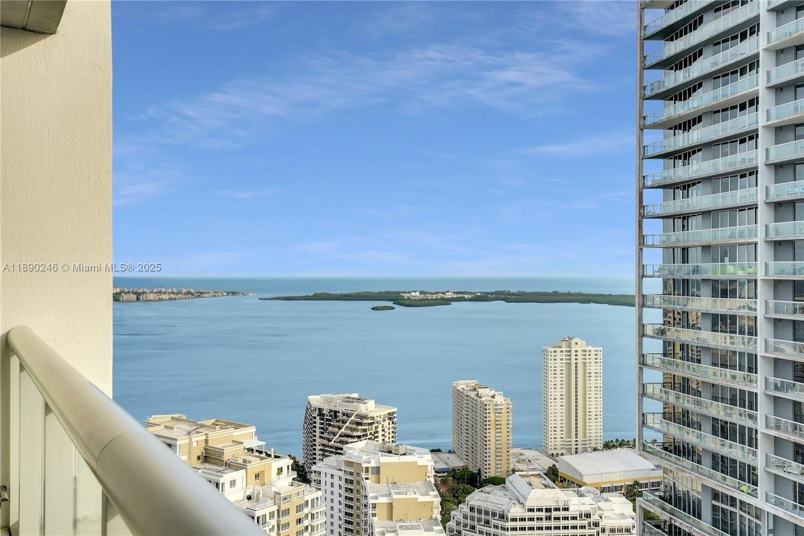 ICONBRICKELL CONDO NO 1 - Residential