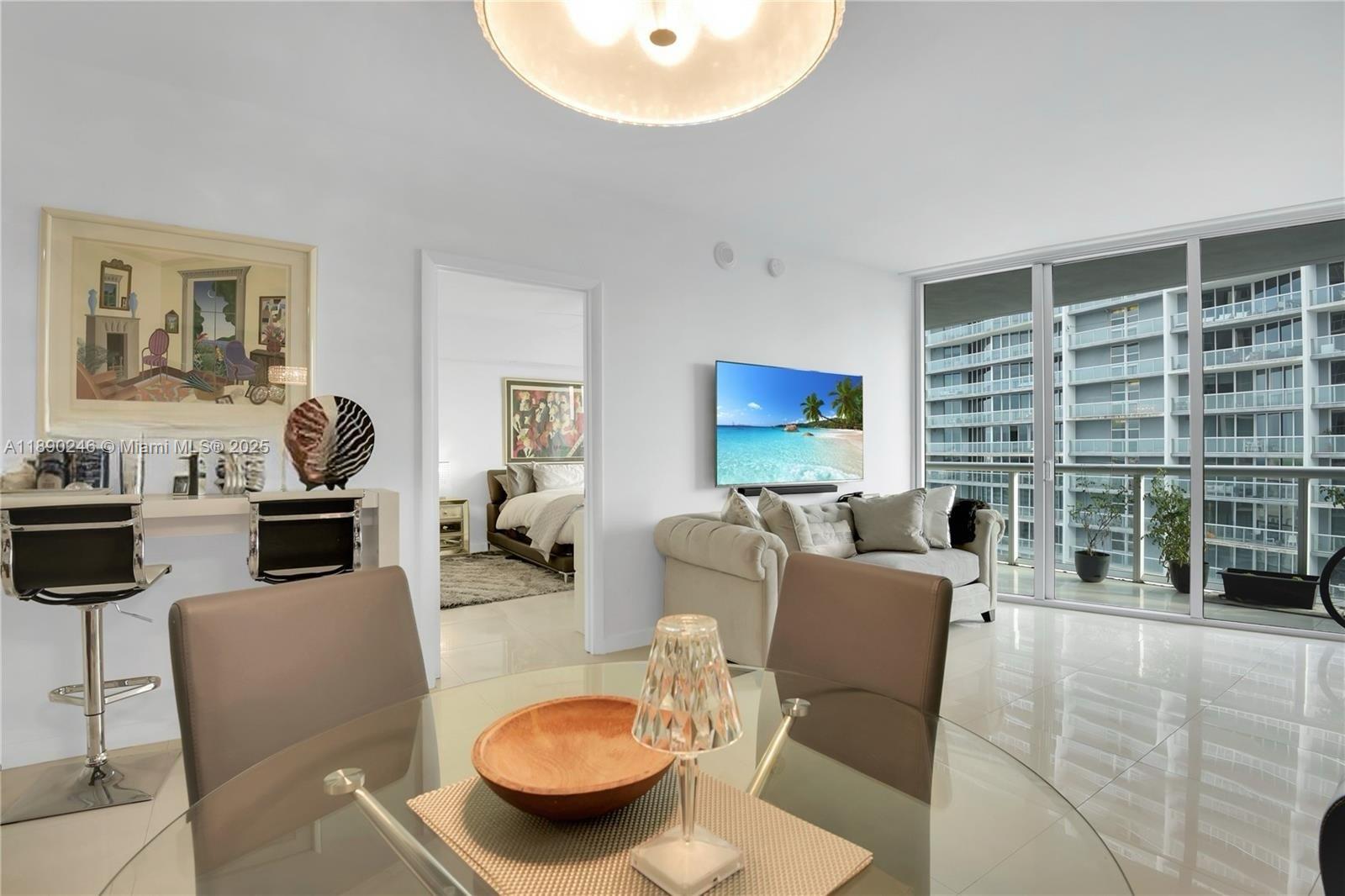 ICONBRICKELL CONDO NO 1 - Residential