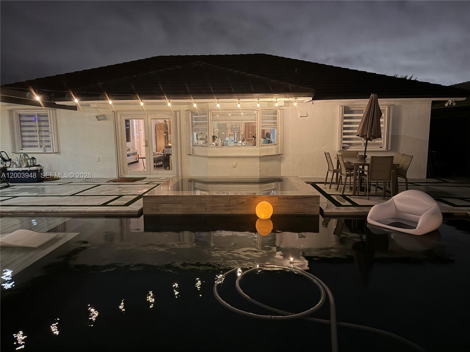 KENDALL FAMILY ESTATES PH - Residential