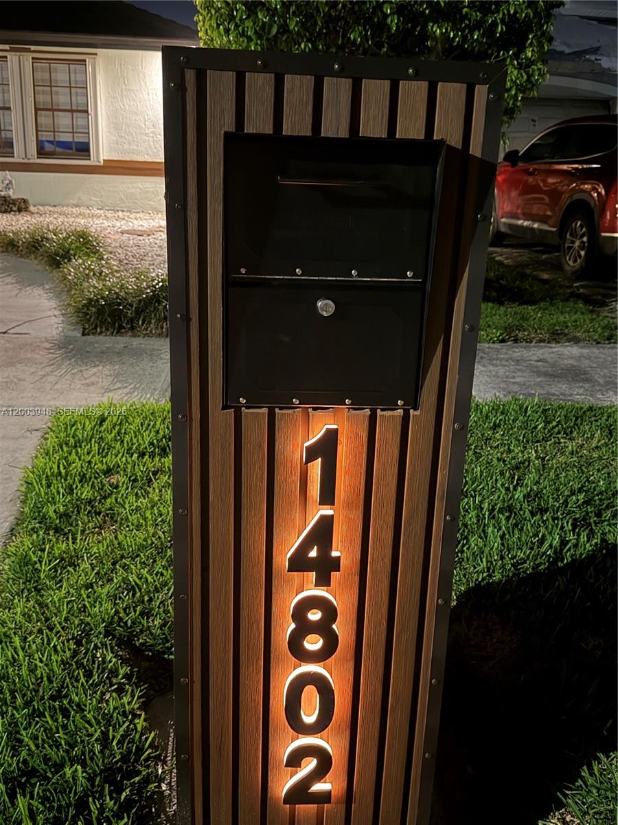 KENDALL FAMILY ESTATES PH - Residential