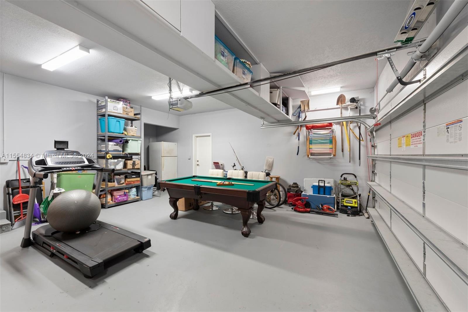 EARLETON SHORES - Residential