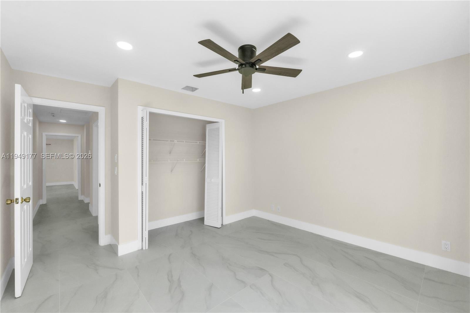 PINE RIDGE - Residential