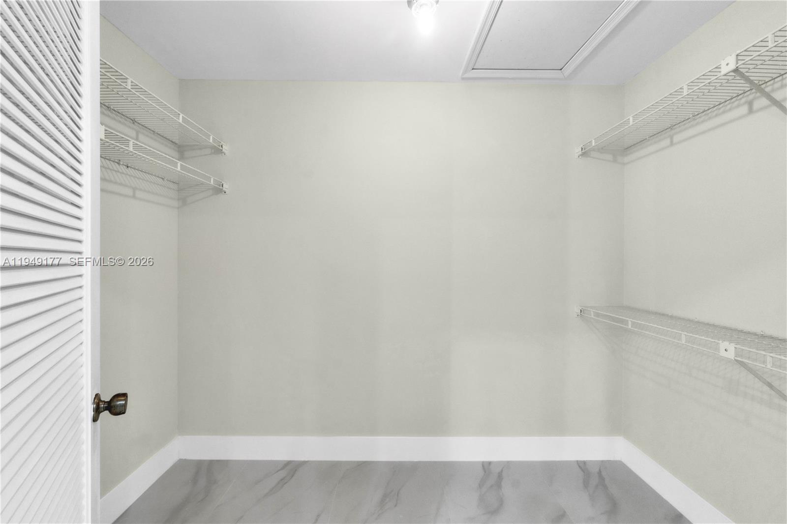 PINE RIDGE - Residential