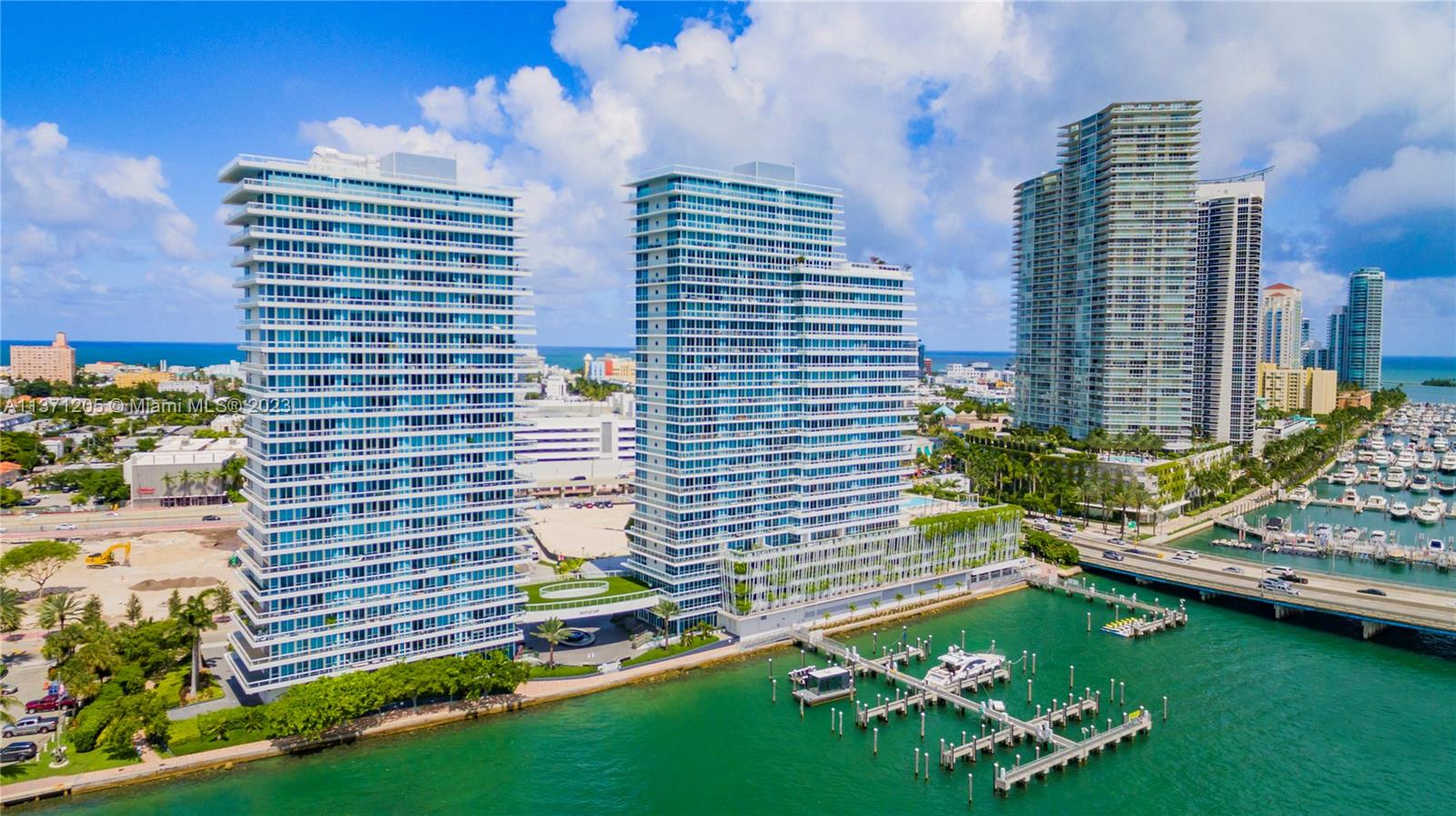 THE BENTLEY BAY CONDO - Residential