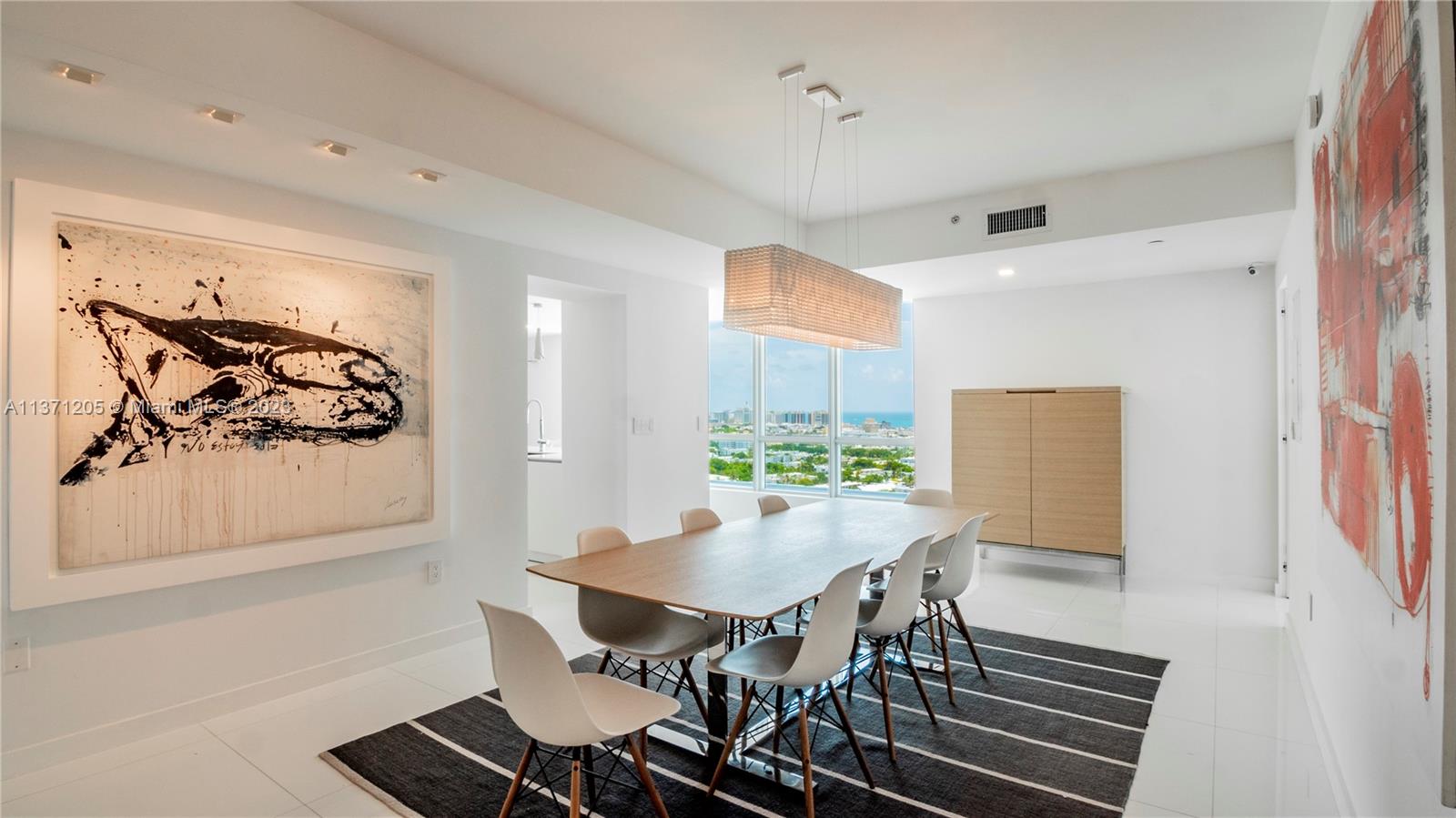 THE BENTLEY BAY CONDO - Residential
