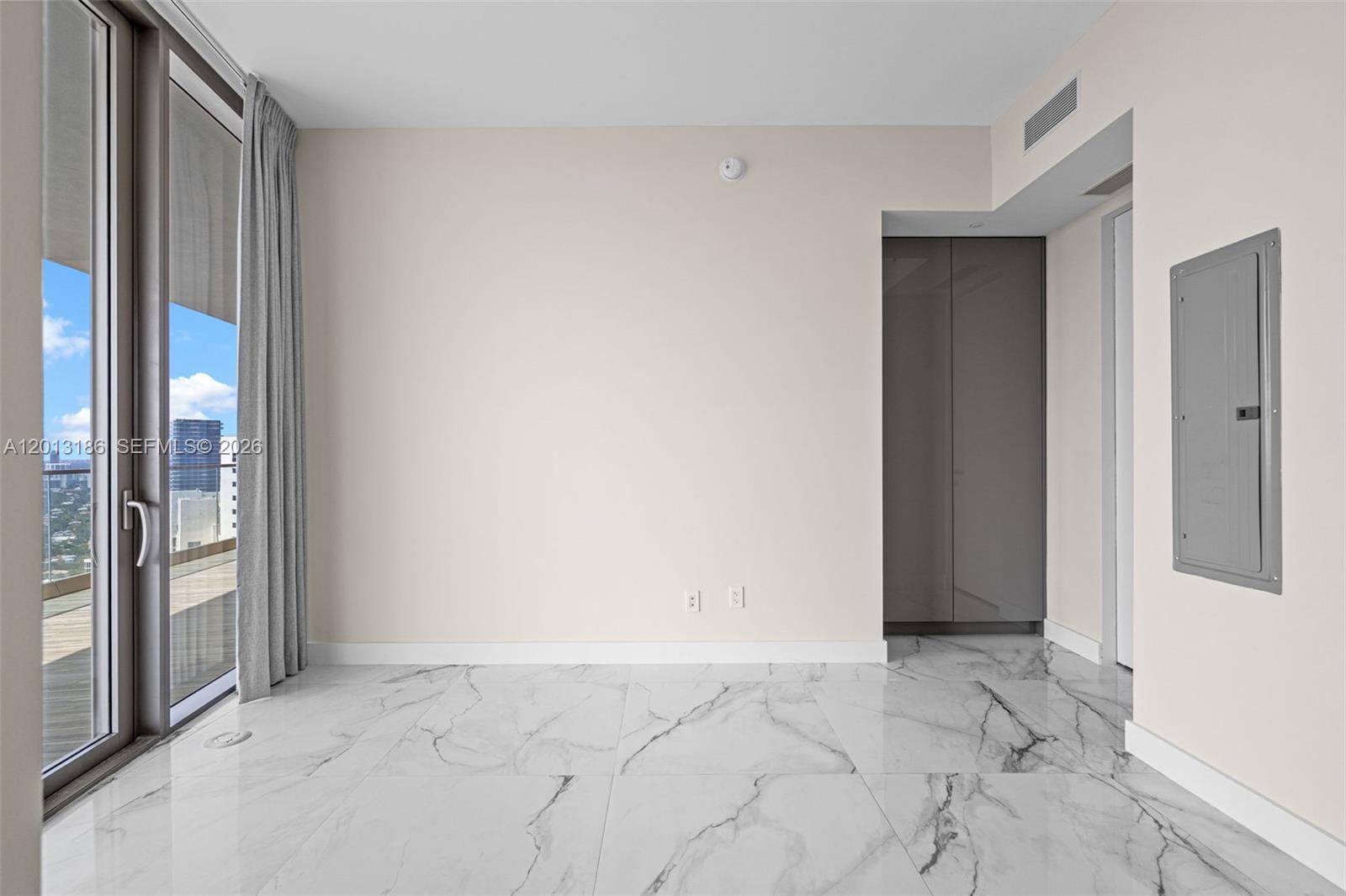 18975 COLLINS CONDO - Residential