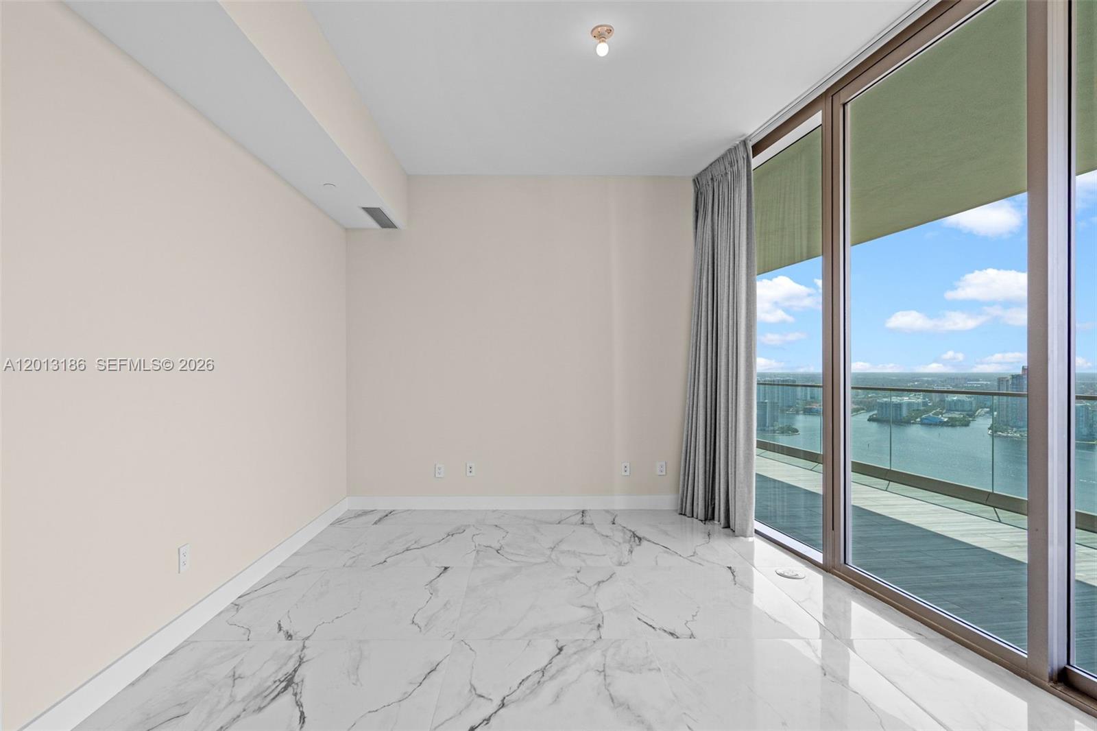 18975 COLLINS CONDO - Residential