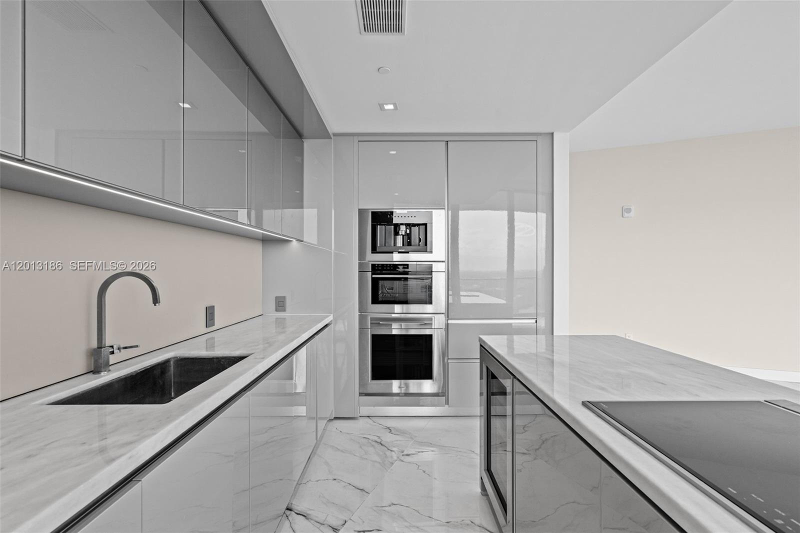 18975 COLLINS CONDO - Residential