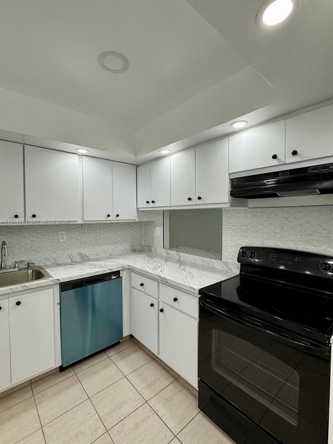 800 Parkview Dr 217 Hallandale Beach FL 33009