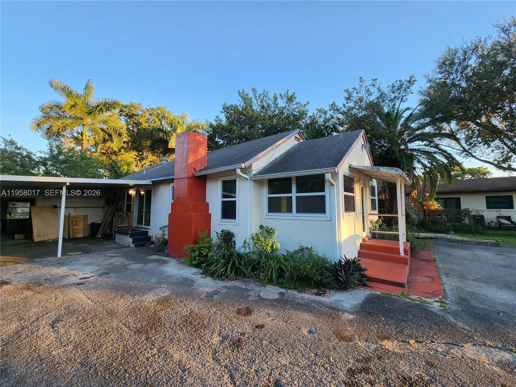 Photo of 4616 SW 33rd Ave, Dania Beach, FL 33312 (MLS # A11958017)