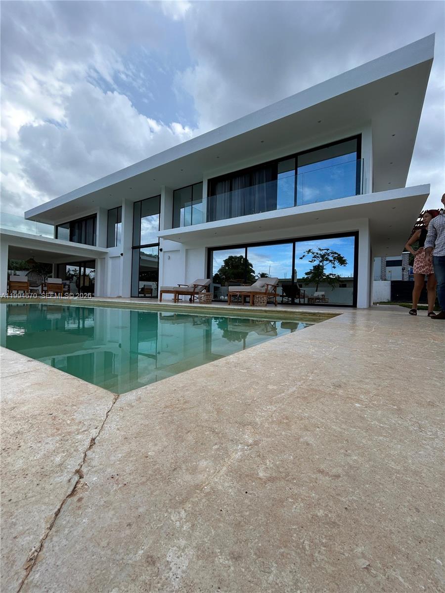 El Cosón - Residential