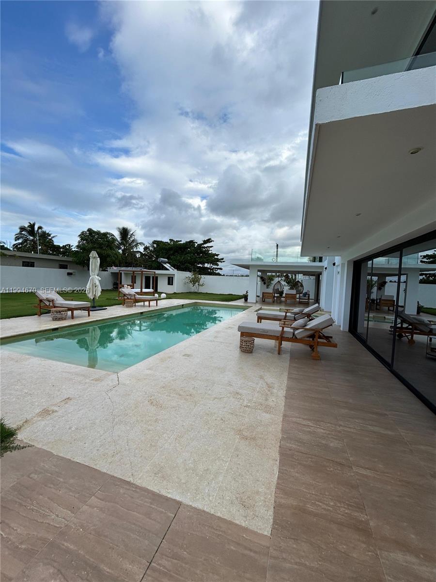 El Cosón - Residential