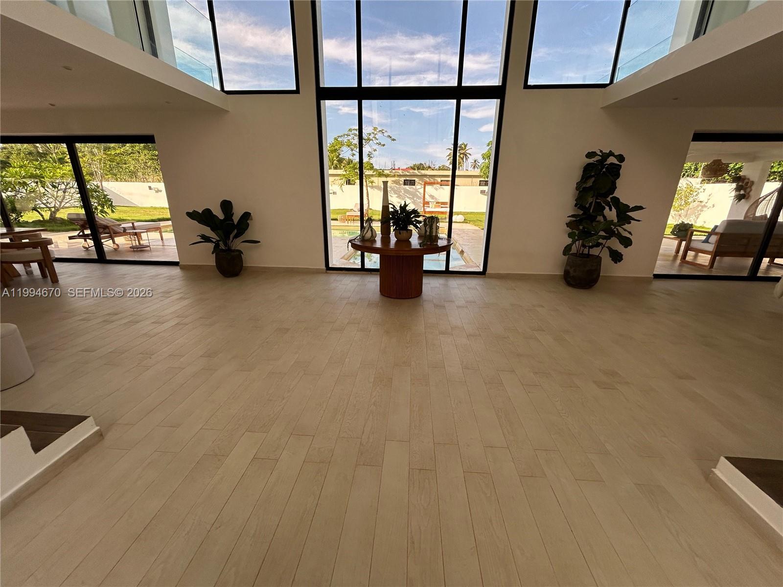 El Cosón - Residential