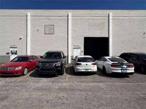 3136 John P Curci Dr Hallandale Beach FL 33009