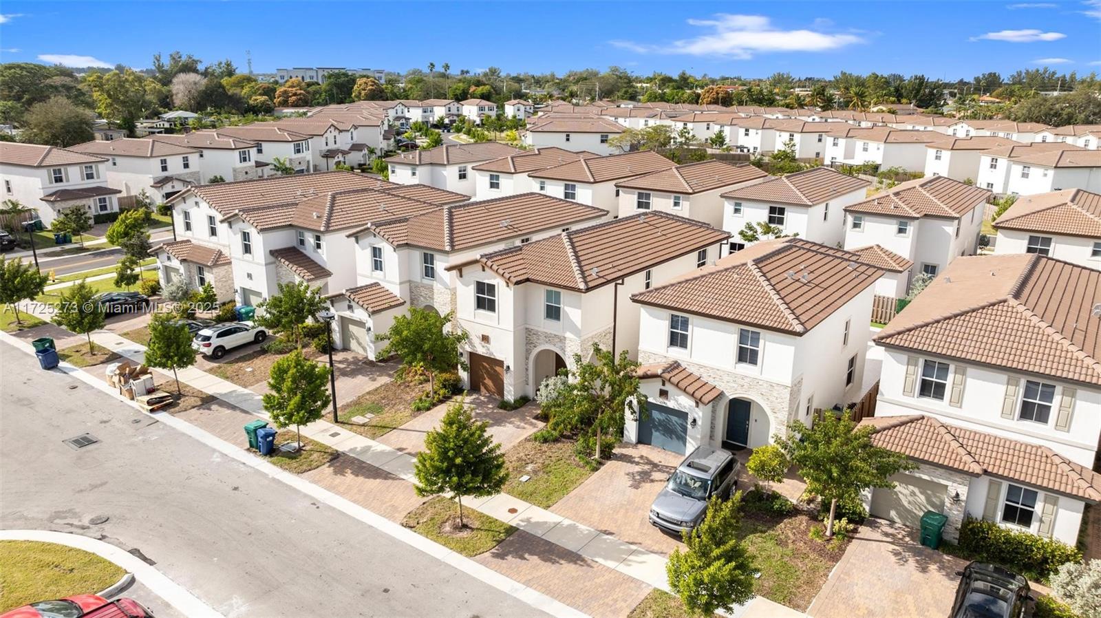 GOLF PARK SEC 1 - Residential