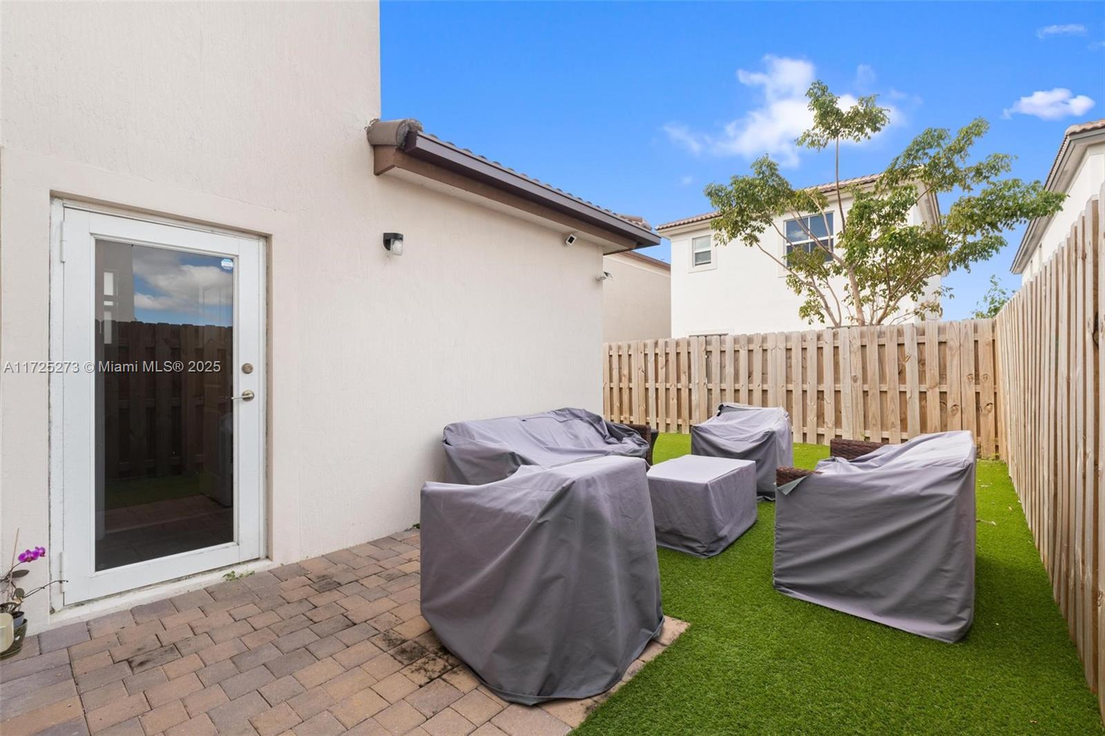 GOLF PARK SEC 1 - Residential