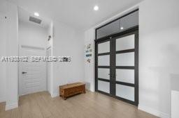 SUMMERS COVE - Residential