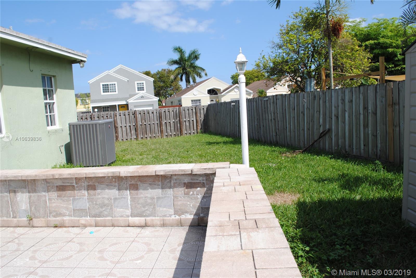 DEERWOOD PART IV - Residential Lease